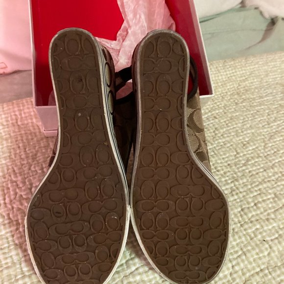 Coach Wedge Sandals Sydney Open Toe Sling Back Size 8 M Signature Design - Picture 4 of 6